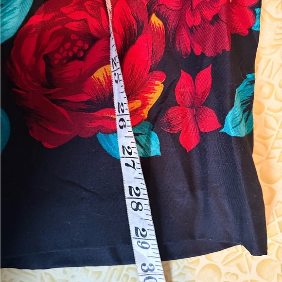 Vintage Floral Patterned Skirt - Black, Red, Brown, Teal - Picture 10 of 10